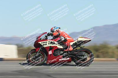 media/Oct-30-2025-Racers Edge (Thu) [[dabbdaf680]]/3-B Group/Session 4 (Turn 9 Side)/